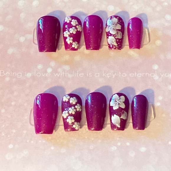 Other - Color Changing Hand Crafted Press-On Nails